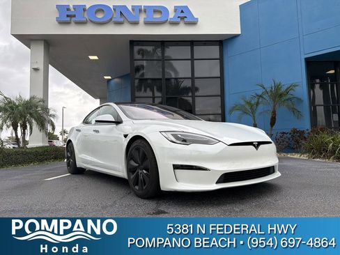 Used 2022 Tesla Model S image 1