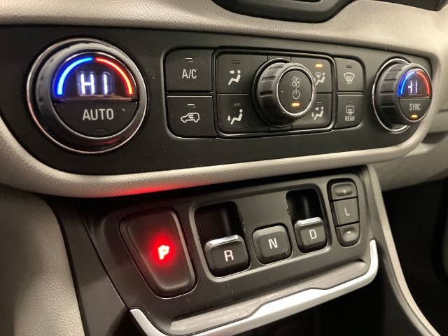 Used 2020 GMC Terrain SLT AWD/4WD image 31