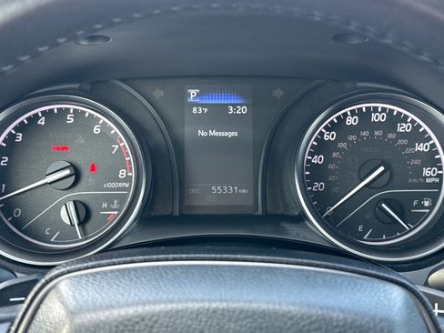 Used 2024 Toyota Camry SE image 18