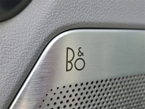 Used 2024 Ford F350 Limited w/ FX4 Off-Road Package image 6