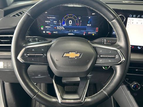 Used 2024 Chevrolet Traverse LT AWD/4WD image 20