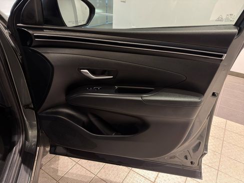 Used 2022 Hyundai Tucson SEL w/ Cargo Package image 26