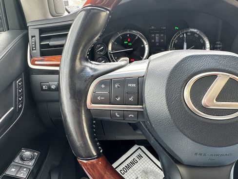 Used 2019 Lexus LX 570 4WD w/ Luxury Package image 14