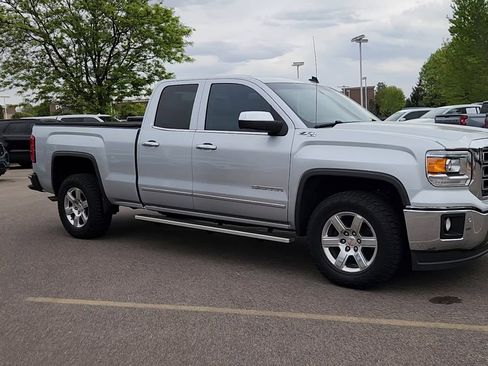 Used 2014 GMC Sierra 1500 SLT w/ SLT Preferred Package AWD/4WD image 7
