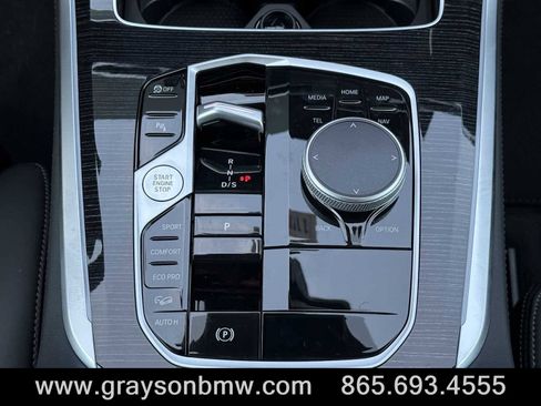 Used 2026 BMW X5 xDrive40i w/ M Sport Package image 19