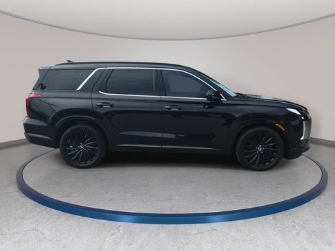 Used 2024 Hyundai Palisade Calligraphy AWD/4WD image 4