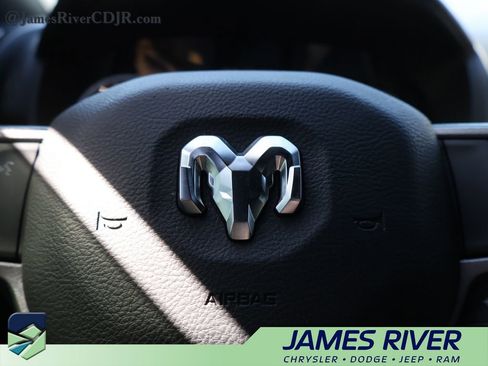 Used 2024 RAM 2500 Tradesman w/ Chrome Appearance Group AWD/4WD image 26