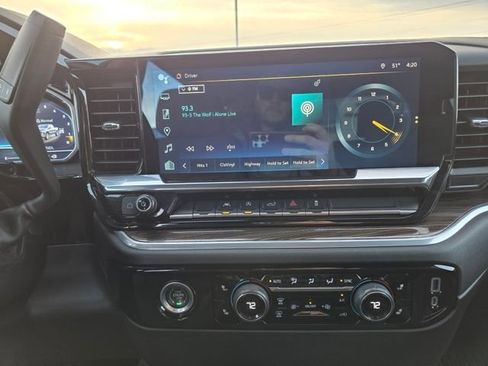 Used 2022 Chevrolet Silverado 1500 LT image 31