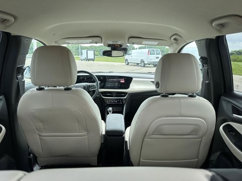 Used 2024 Buick Encore GX Avenir w/ Avenir Convenience Package AWD/4WD image 8
