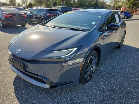 Used 2023 Toyota Prius XLE image 14