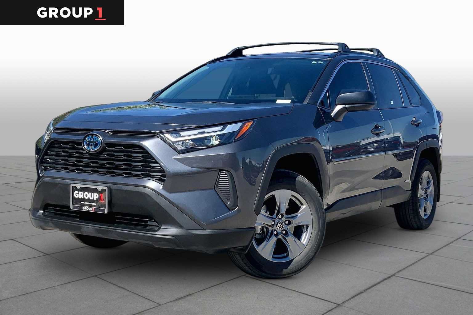 Used 2024 Toyota RAV4 LE AWD/4WD image 1