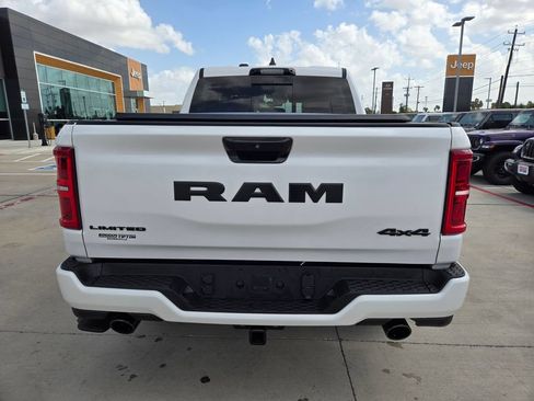 Used 2025 RAM 1500 Limited AWD/4WD image 4
