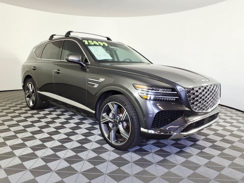 Certified 2025 Genesis GV80 3.5T Prestige AWD/4WD image 3