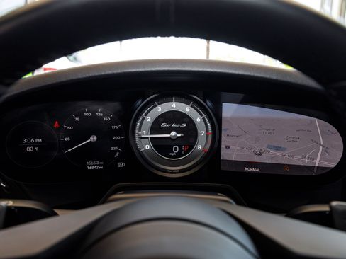 Used 2022 Porsche 911 Turbo S AWD/4WD image 28