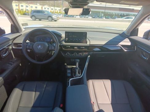 Used 2025 Acura ADX AWD image 18