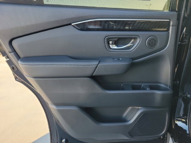 New 2025 Honda Pilot Elite image 14