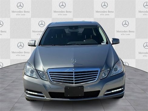 Used 2013 Mercedes-Benz E 350 4MATIC Sedan image 7