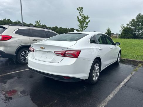 Used 2022 Chevrolet Malibu LT FWD image 12