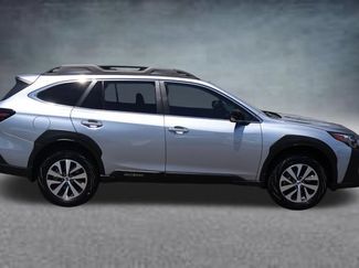 Certified 2025 Subaru Outback Premium AWD/4WD video 2