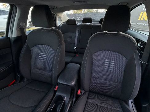 Used 2019 Kia Forte S w/ S Premium Package FWD image 13