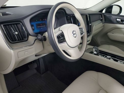Used 2023 Volvo XC60 B5 Plus w/ Climate Package AWD/4WD image 26