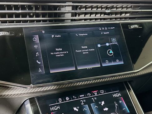 Used 2024 Audi RS Q8 image 20