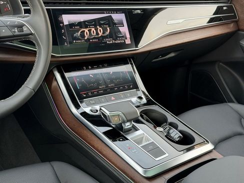 Certified 2023 Audi Q8 Premium Plus w/ Premium Plus Package image 22