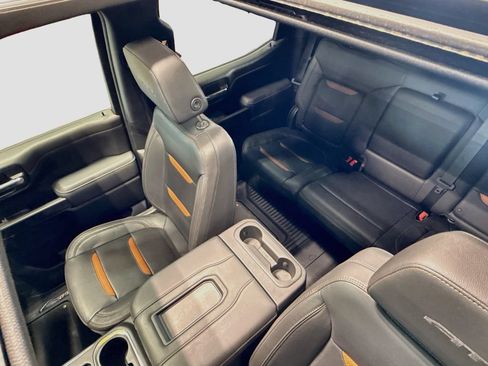 Used 2021 GMC Sierra 1500 AT4 w/ AT4 Preferred Package AWD/4WD image 23