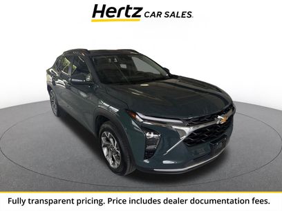 Used 2025 Chevrolet Trax LT