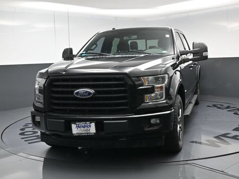 Used 2017 Ford F150 XLT w/ Equipment Group 302A Luxury AWD/4WD image 11