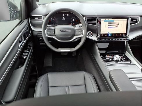 New 2026 Jeep Grand Wagoneer Limited AWD/4WD image 14