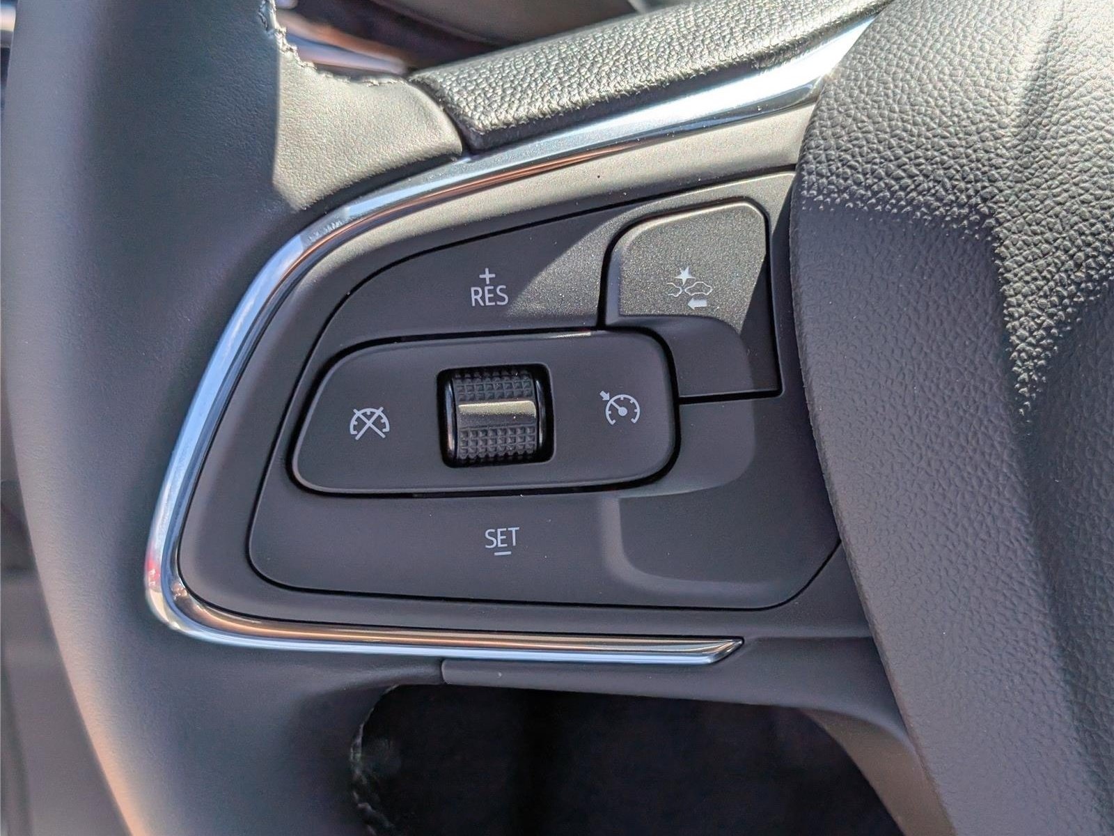 New 2026 Buick Envista Sport Touring w/ Advanced Safety Package FWD image 17