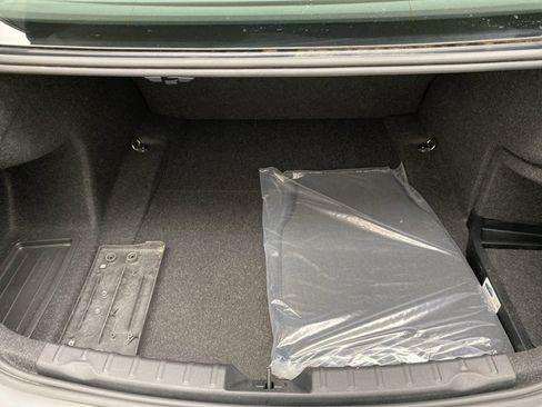 Used 2017 BMW 320i xDrive Sedan image 18