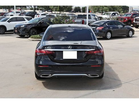 Used 2022 Mercedes-Benz E 350 Sedan image 6