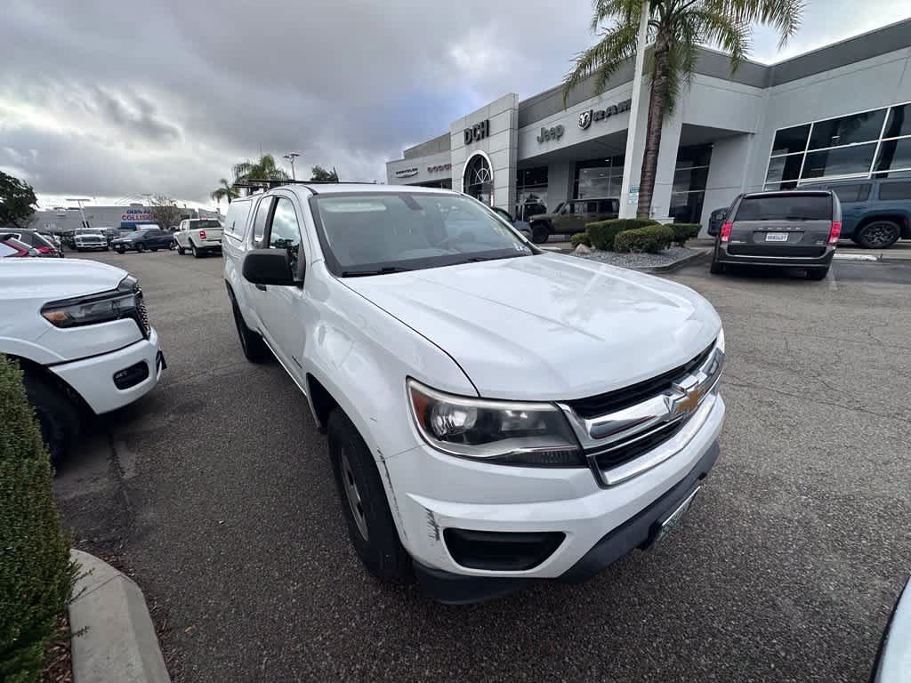Used 2020 Chevrolet Colorado W/T RWD image 2