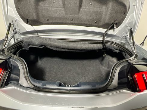 Used 2024 Ford Mustang Premium RWD image 33