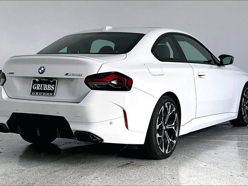 Used 2025 BMW M240i xDrive Coupe image 15