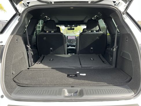 Certified 2026 INFINITI QX60 Sport w/ Dark Cargo Package AWD/4WD image 20