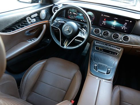 Used 2023 Mercedes-Benz E 450 4MATIC All-Terrain Wagon image 25