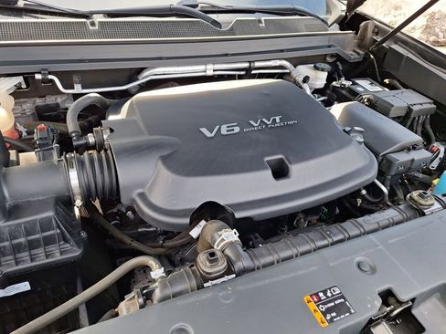 Used 2018 GMC Canyon All Terrain w/ Trailering Package image 28