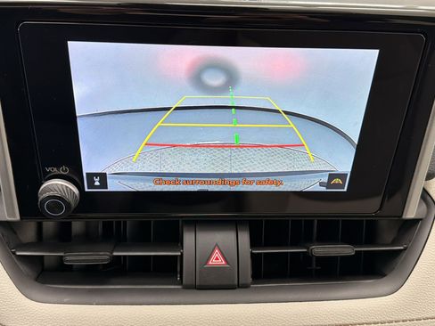 Used 2025 Toyota RAV4 XLE w/ Convenience Package FWD image 23