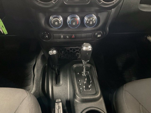Used 2018 Jeep Wrangler Unlimited Sport S AWD/4WD image 26