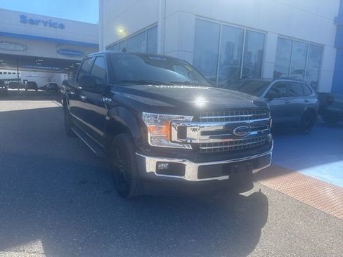 Used 2019 Ford F150 XLT w/ Equipment Group 302A Luxury image 4
