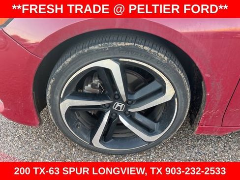 Used 2018 Honda Accord Sport image 5