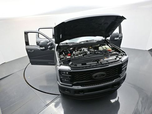 New 2026 Ford F350 XLT w/ XLT Premium Package AWD/4WD image 35