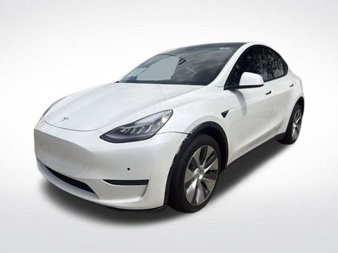 Used 2021 Tesla Model Y Long Range AWD/4WD image 1