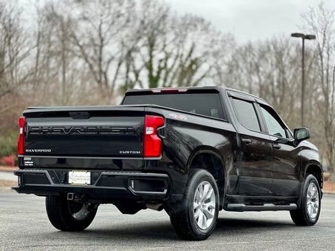 Used 2021 Chevrolet Silverado 1500 Custom image 5