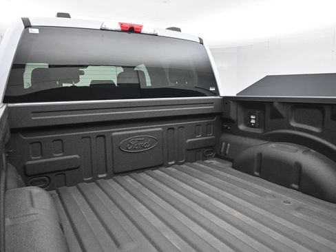 New 2025 Ford F150 Lightning Flash AWD/4WD image 21