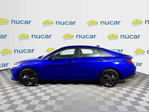 Certified 2023 Hyundai Elantra SEL w/ Preferred Accessory Package image 4