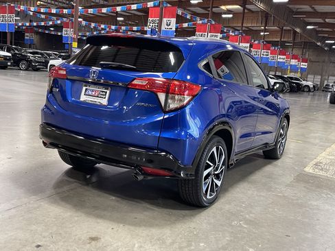 Used 2020 Honda HR-V Sport image 5